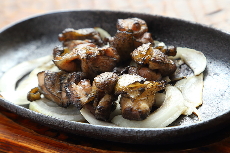 地鶏ももあぶり焼き